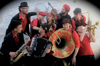 global brass band music